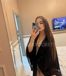 Катя — эротические фото